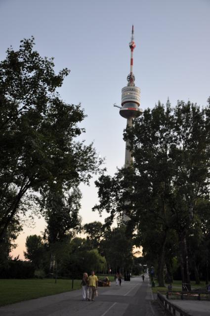 Donau Turm (Tower)